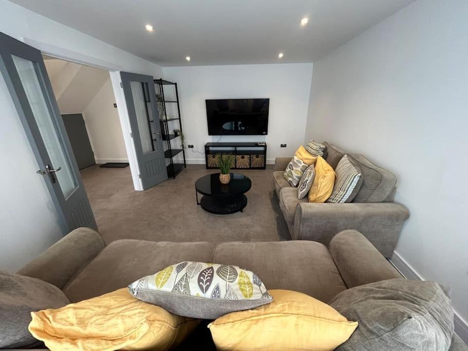 Luxury 4 Bedroom House