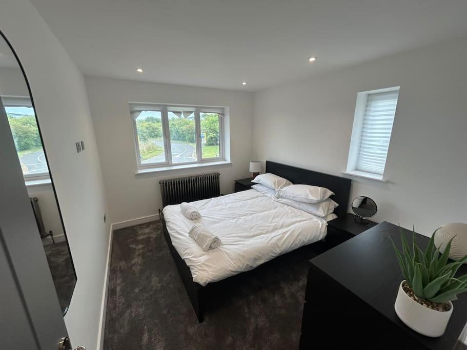 Luxury 4 Bedroom House Holiday home Bristol