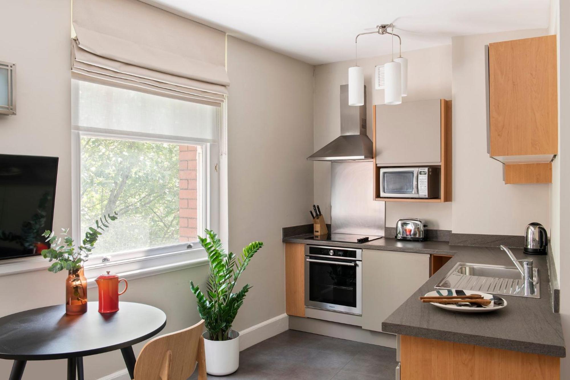 Aparthotel Saco West India House Bristol