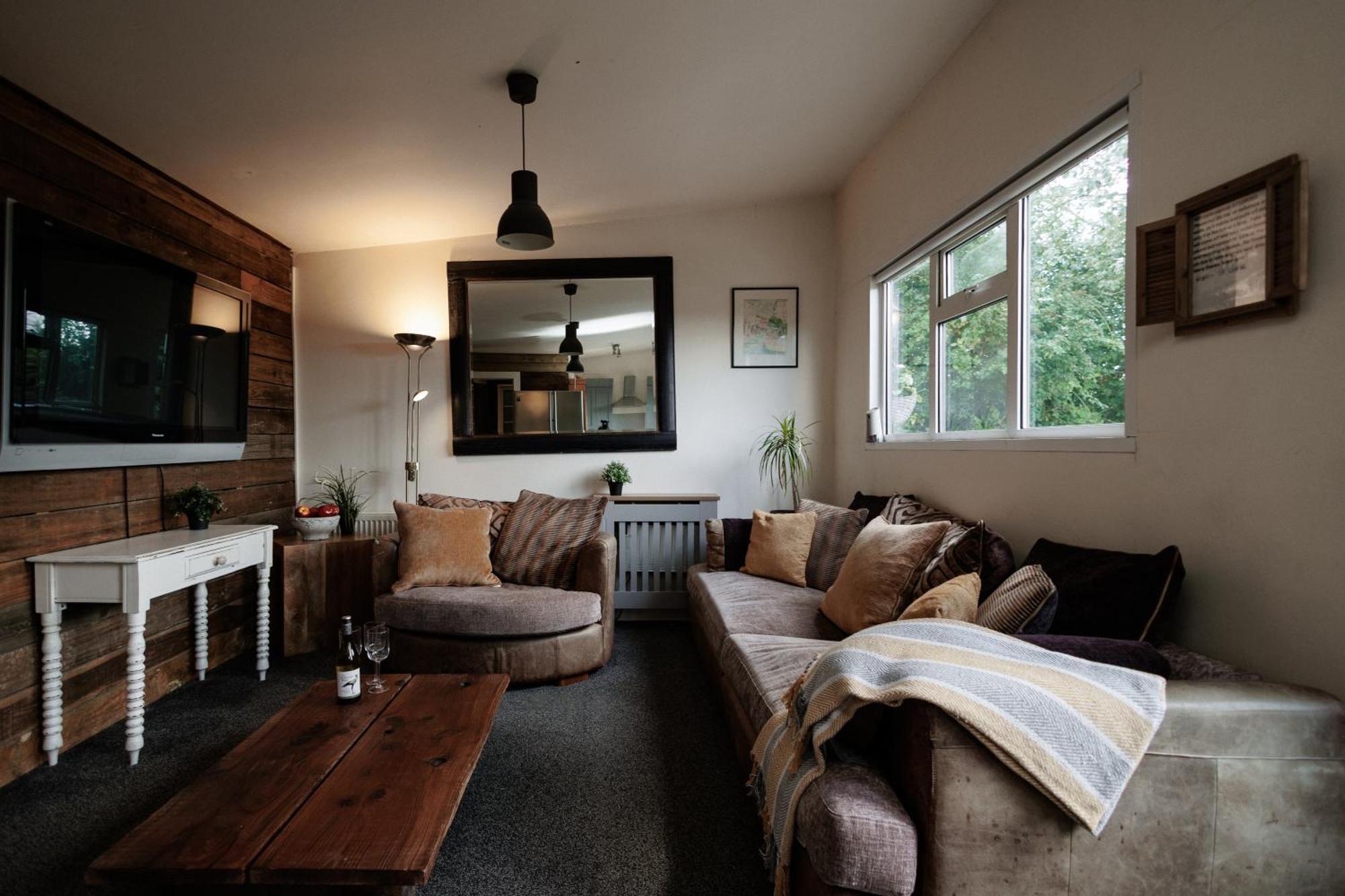 Holiday home The Pine Including Games Room, Camp Fire & Hot Tub *