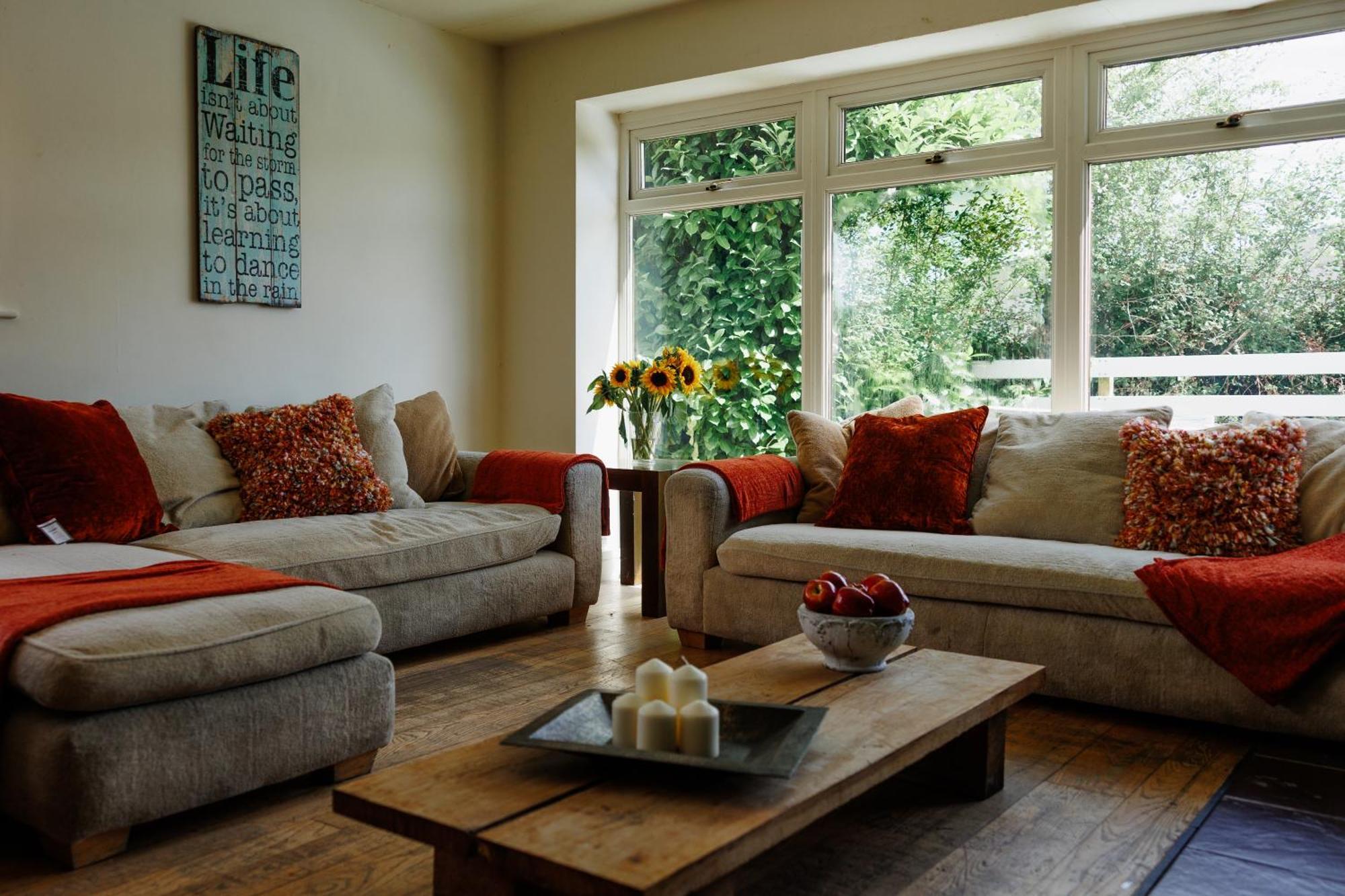 Holiday home The West Barn Near Bath, Sleeps 24 And 2 Hot Tubs *