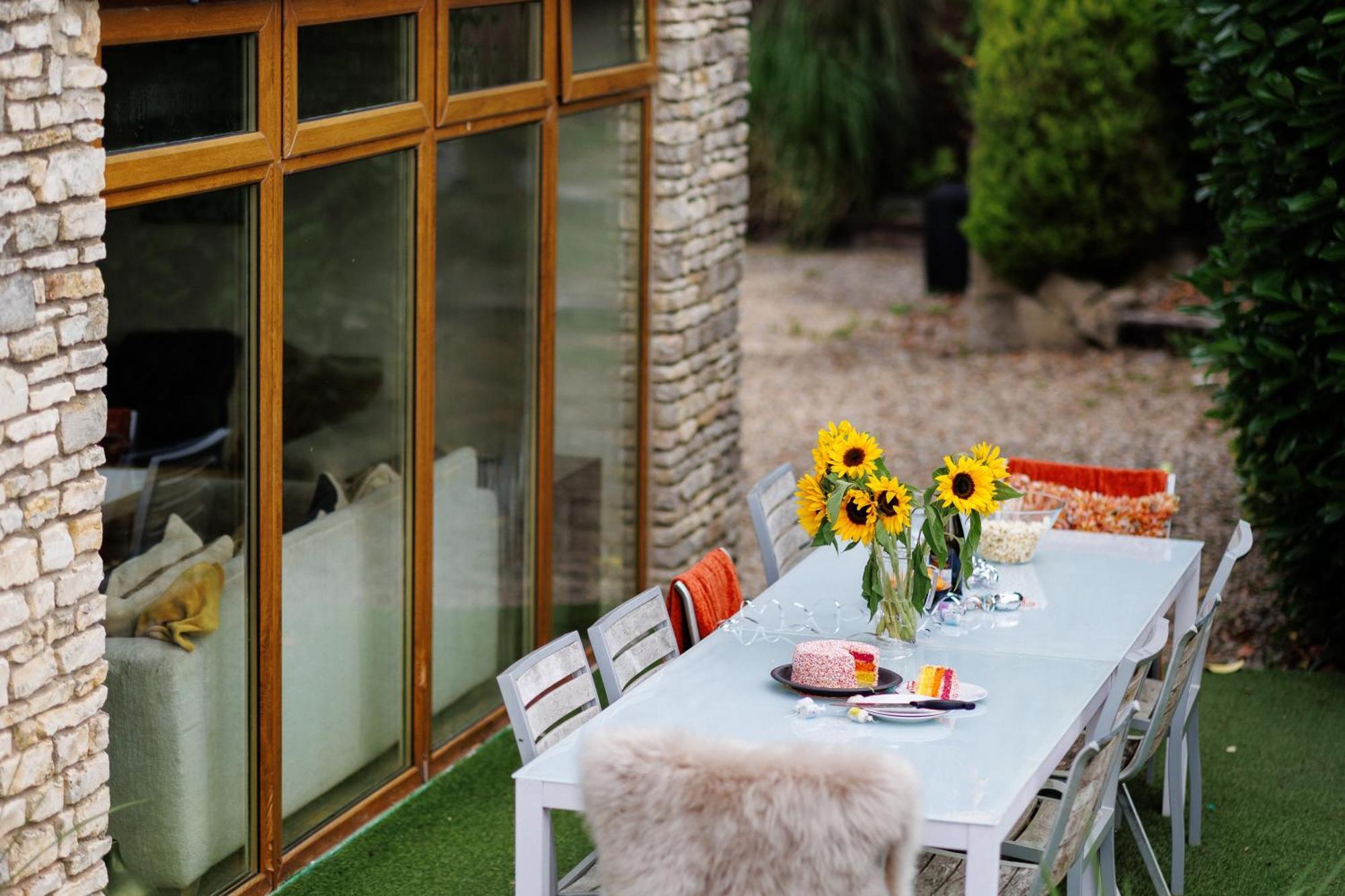 The West Barn Near Bath, Sleeps 24 And 2 Hot Tubs Bristol