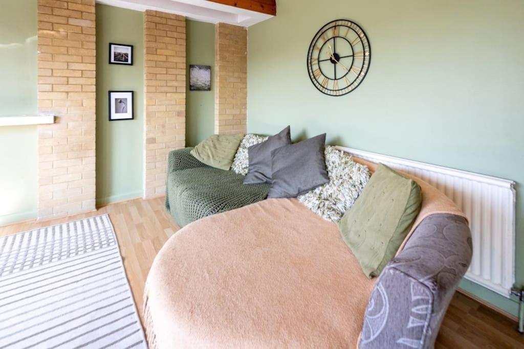 Cozy 3 Bed Garden House * Bristol