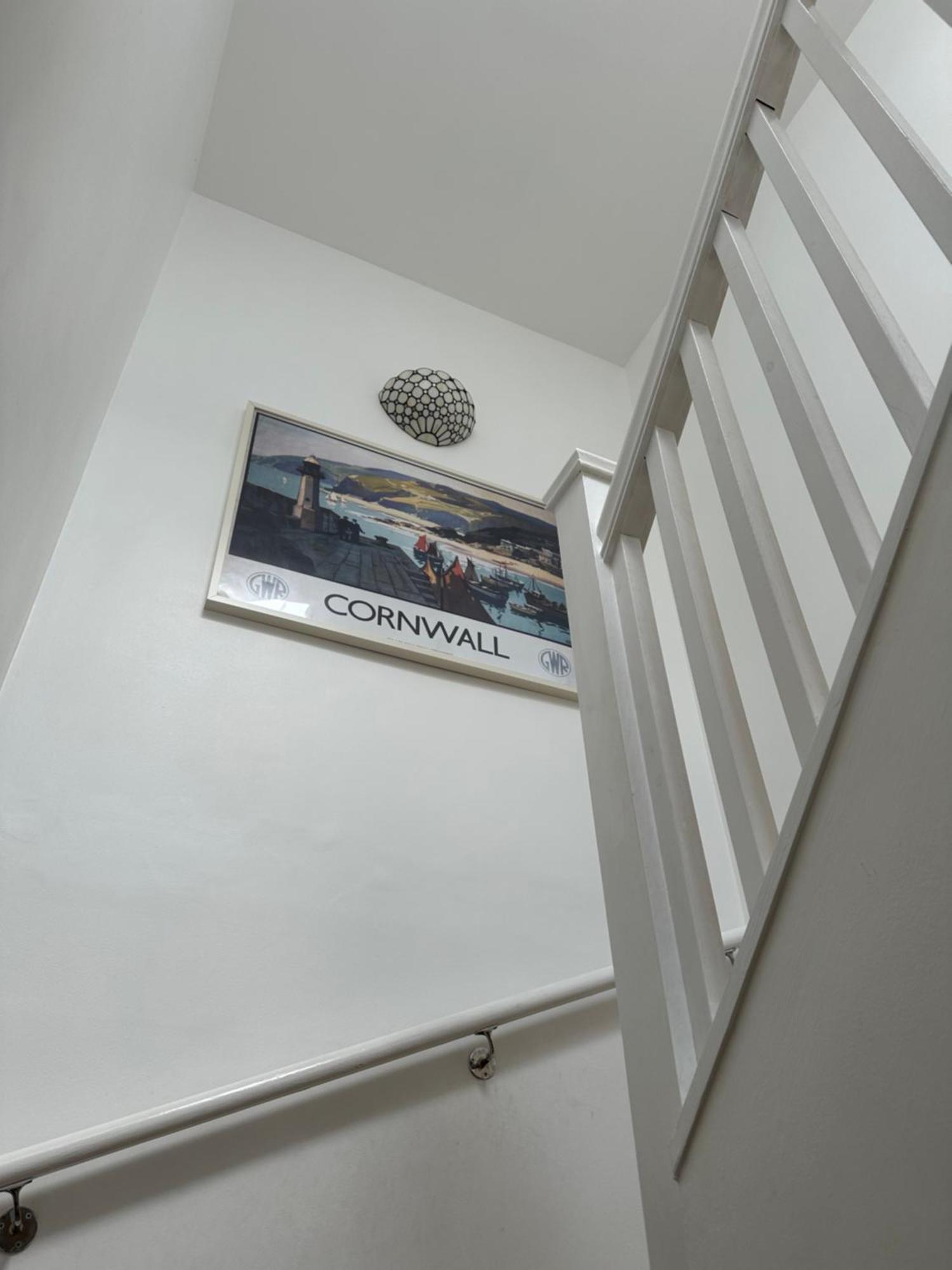 Stunning City Centre 4 Bedroom Penthouse - 2 Car Parking Spaces Bristol