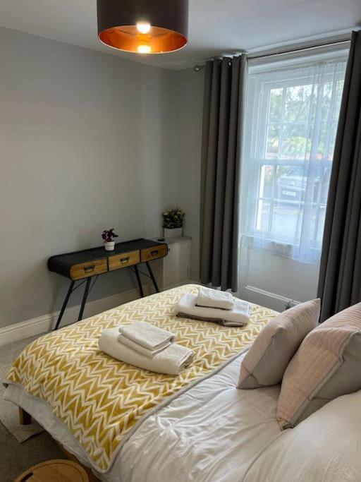 Holiday home Three Storey Clifton Town House *