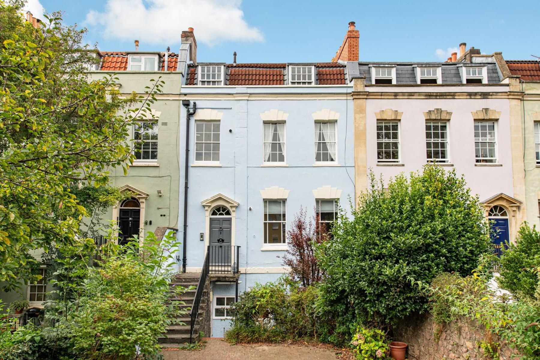 Flat-2bed-free Parking-by Fabaccommodation Bristol