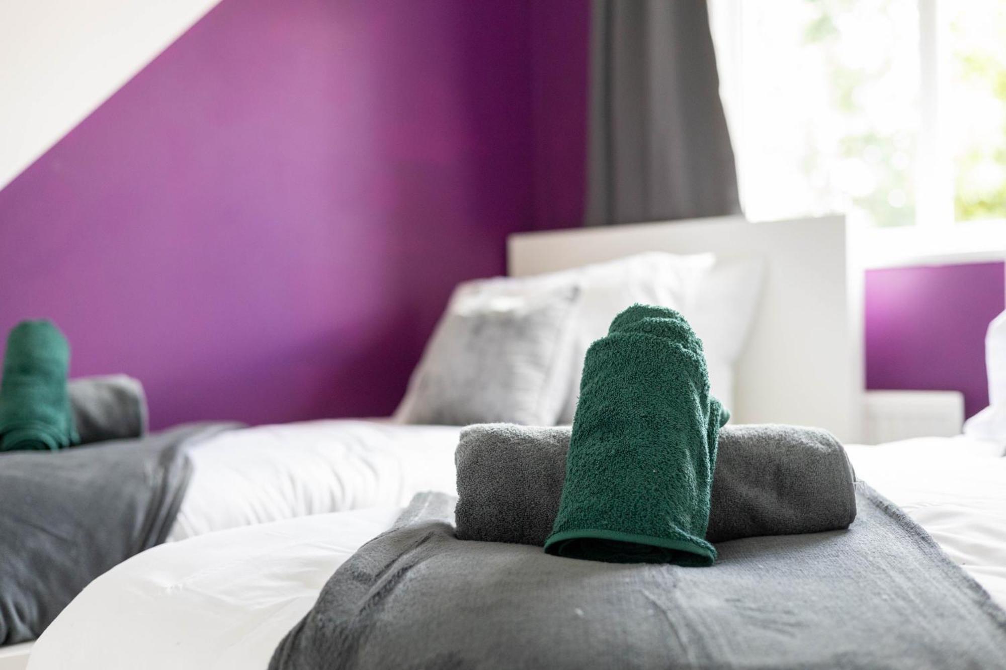 Stylish 3br House - Free Parking - Fast Wi-fi Holiday home Bristol