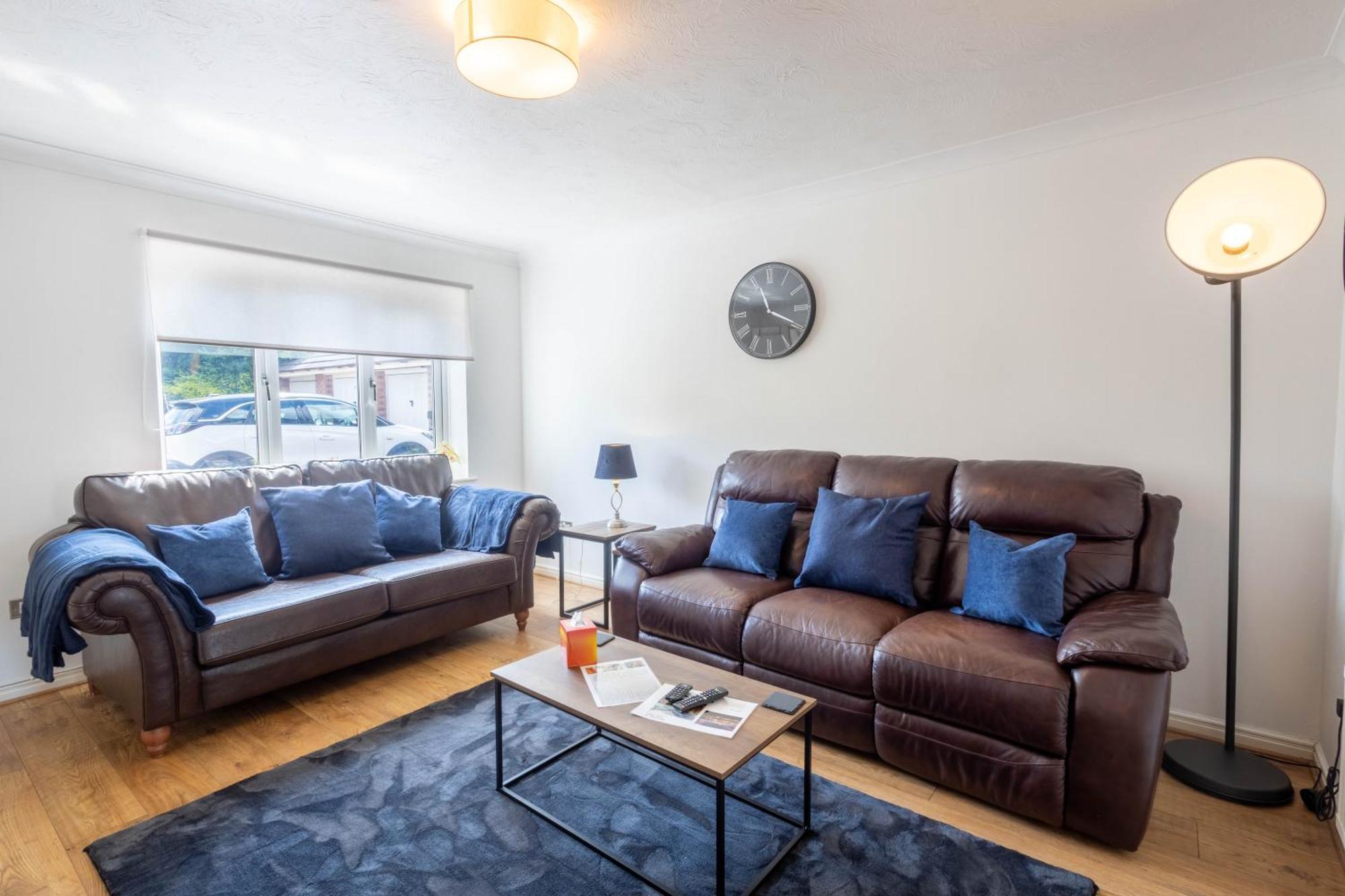 Stylish 3br House - Free Parking - Fast Wi-fi * Bristol
