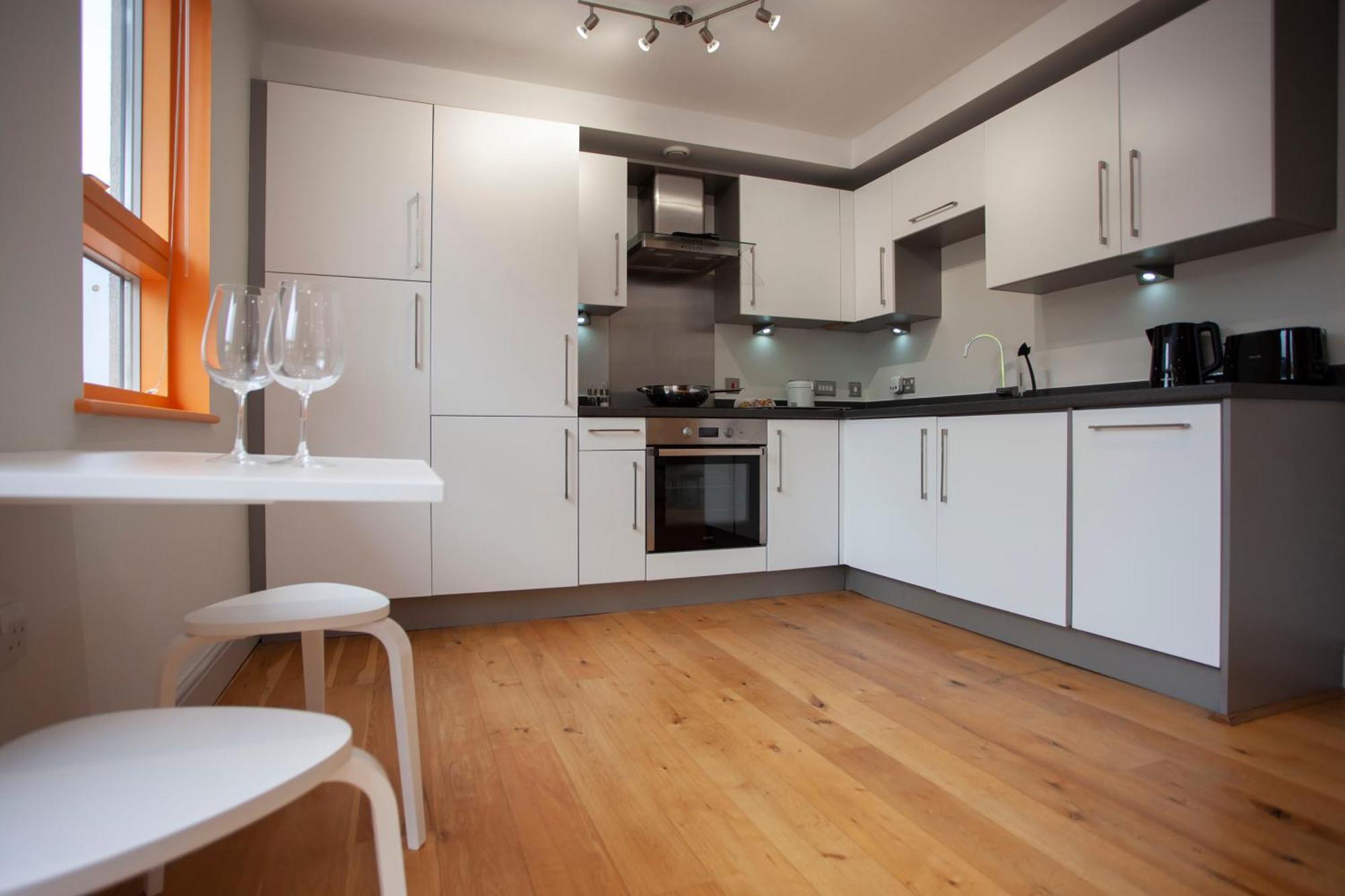 Higgihaus Cabot Mews #25 Fantastic Bristol