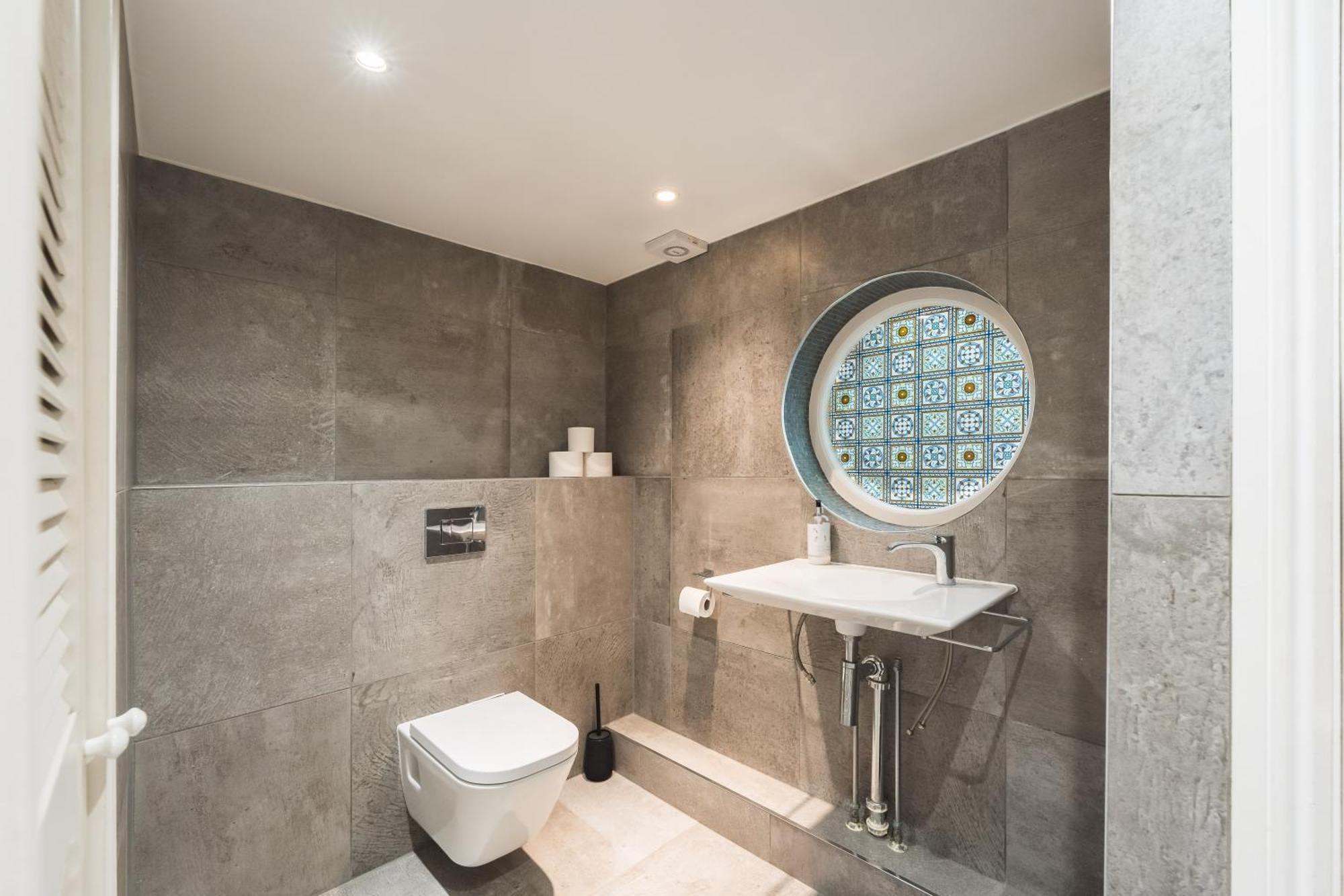 Villa Luxurious Victorian In Charming Cotham Bristol