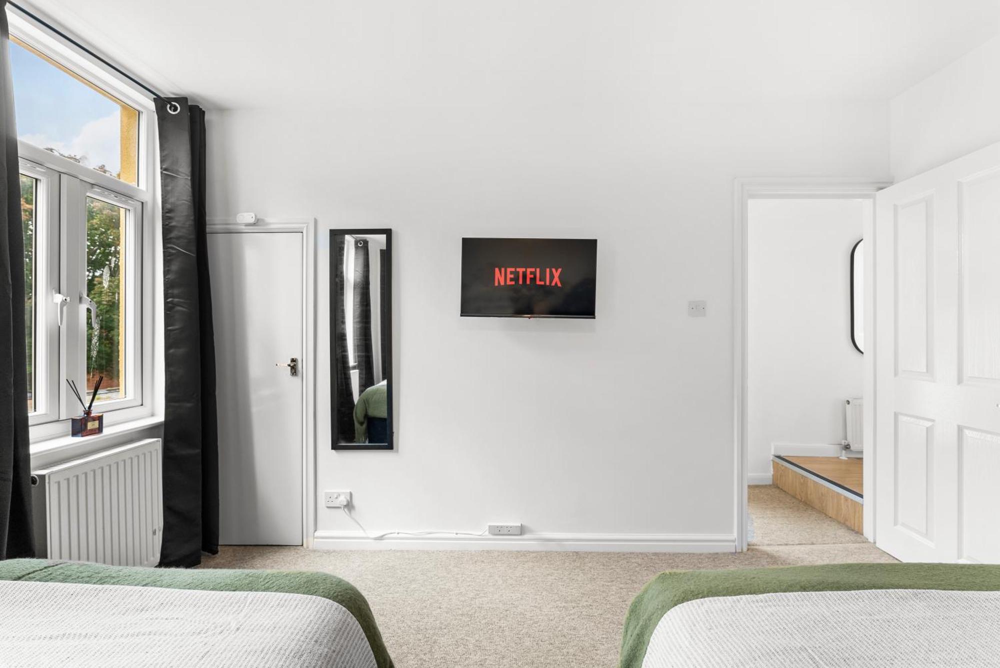 Boutique Abode - Games * Bristol