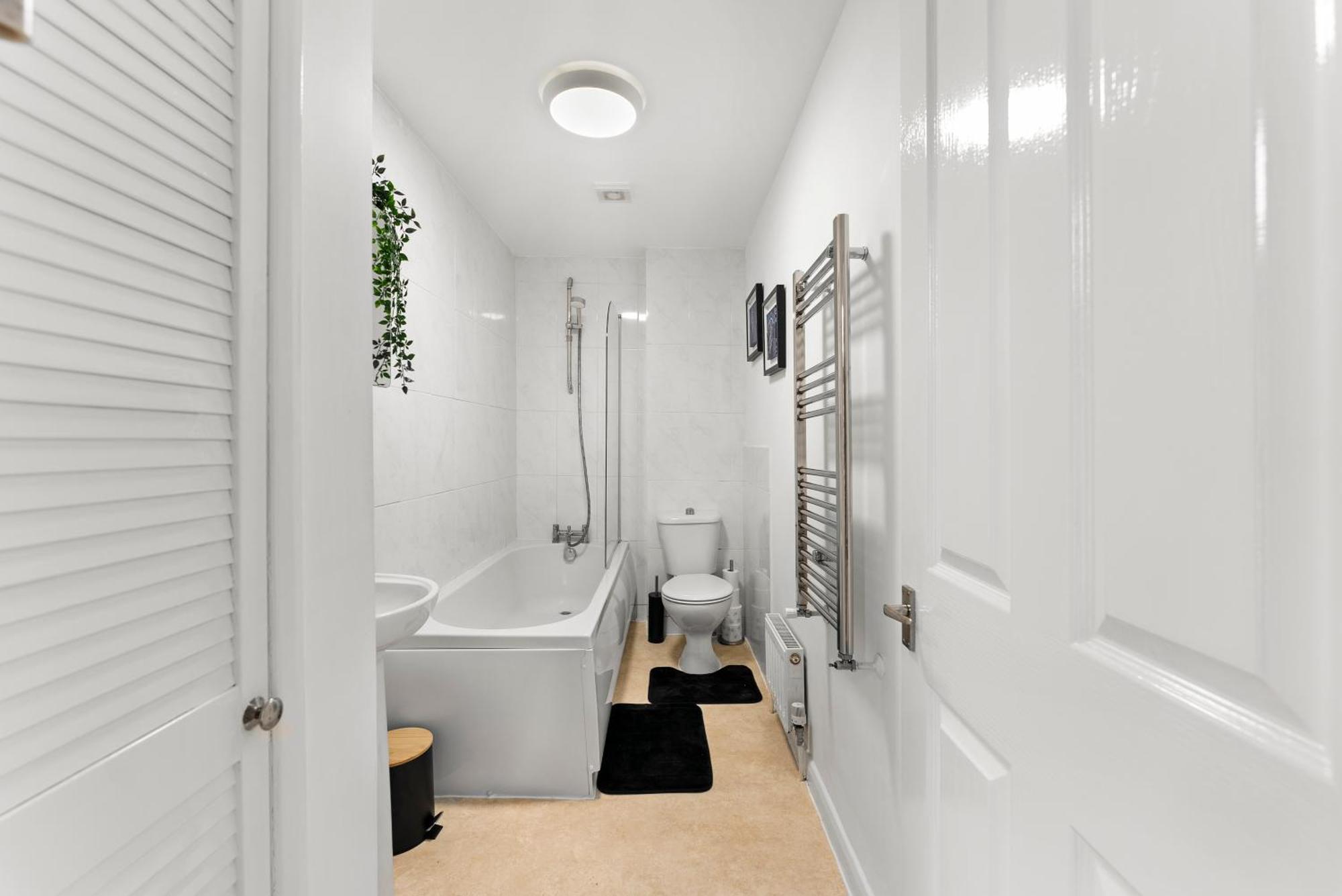 Boutique Abode - Games Apartment Bristol