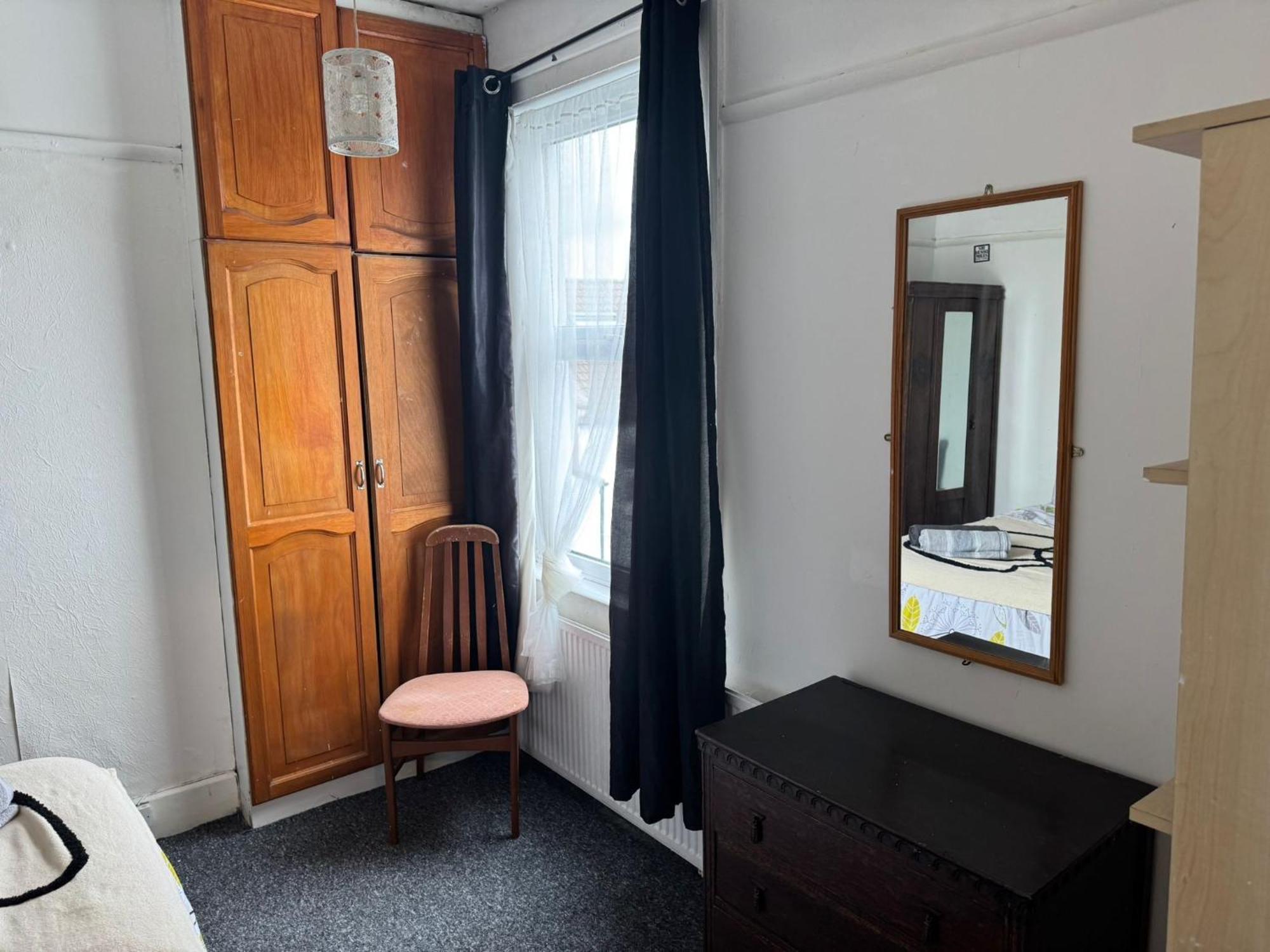 Bluebell House * Bristol