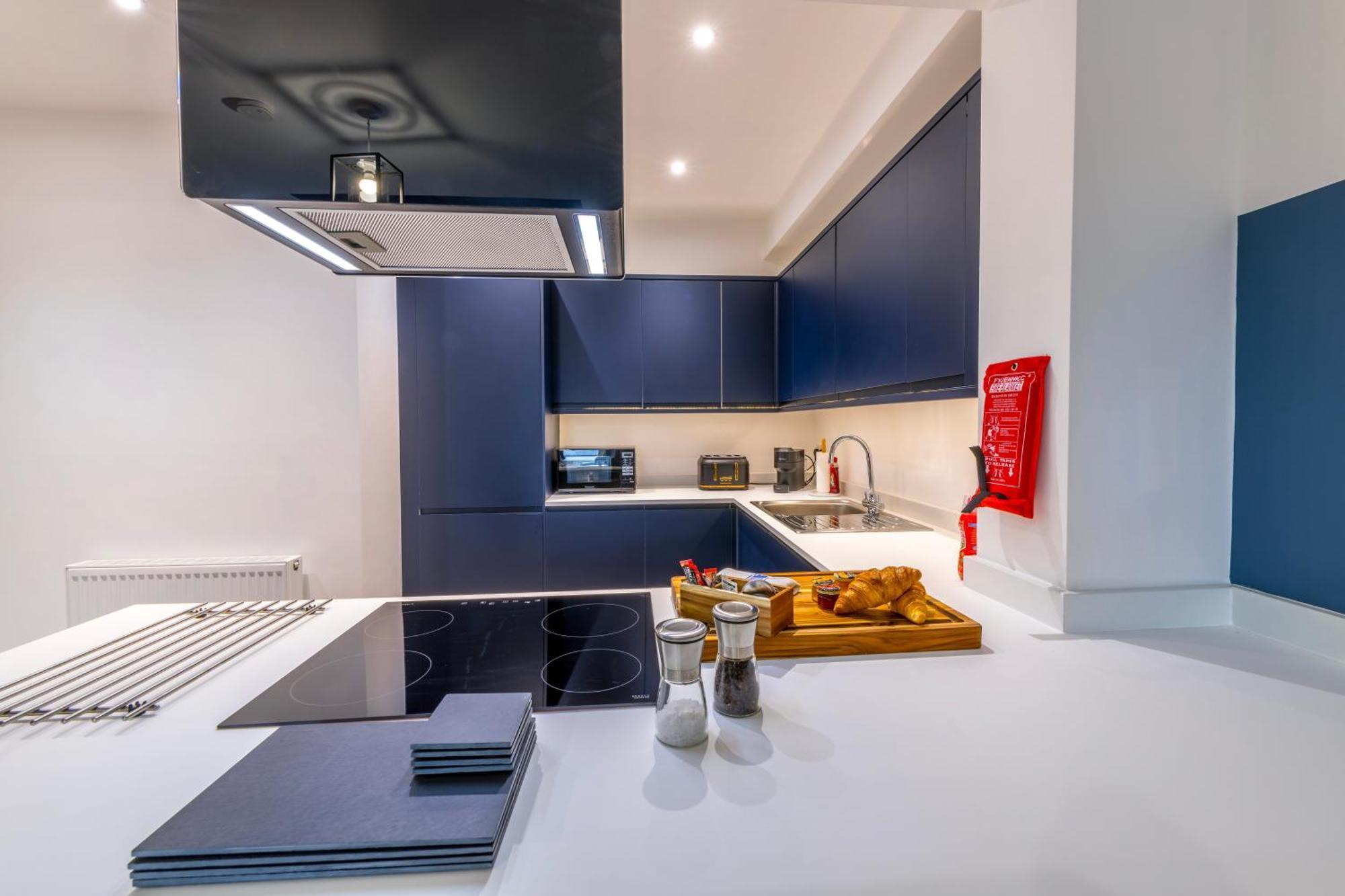 Unique Skyfall With Free Parking For Families & Business By Prescott Apartments * Bristol