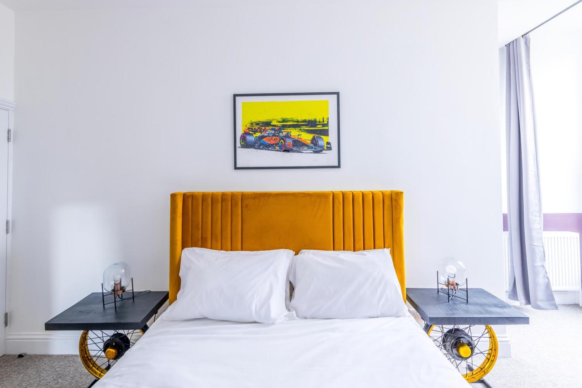 Unique Silverstone With Free Parking By Prescott Apartment *