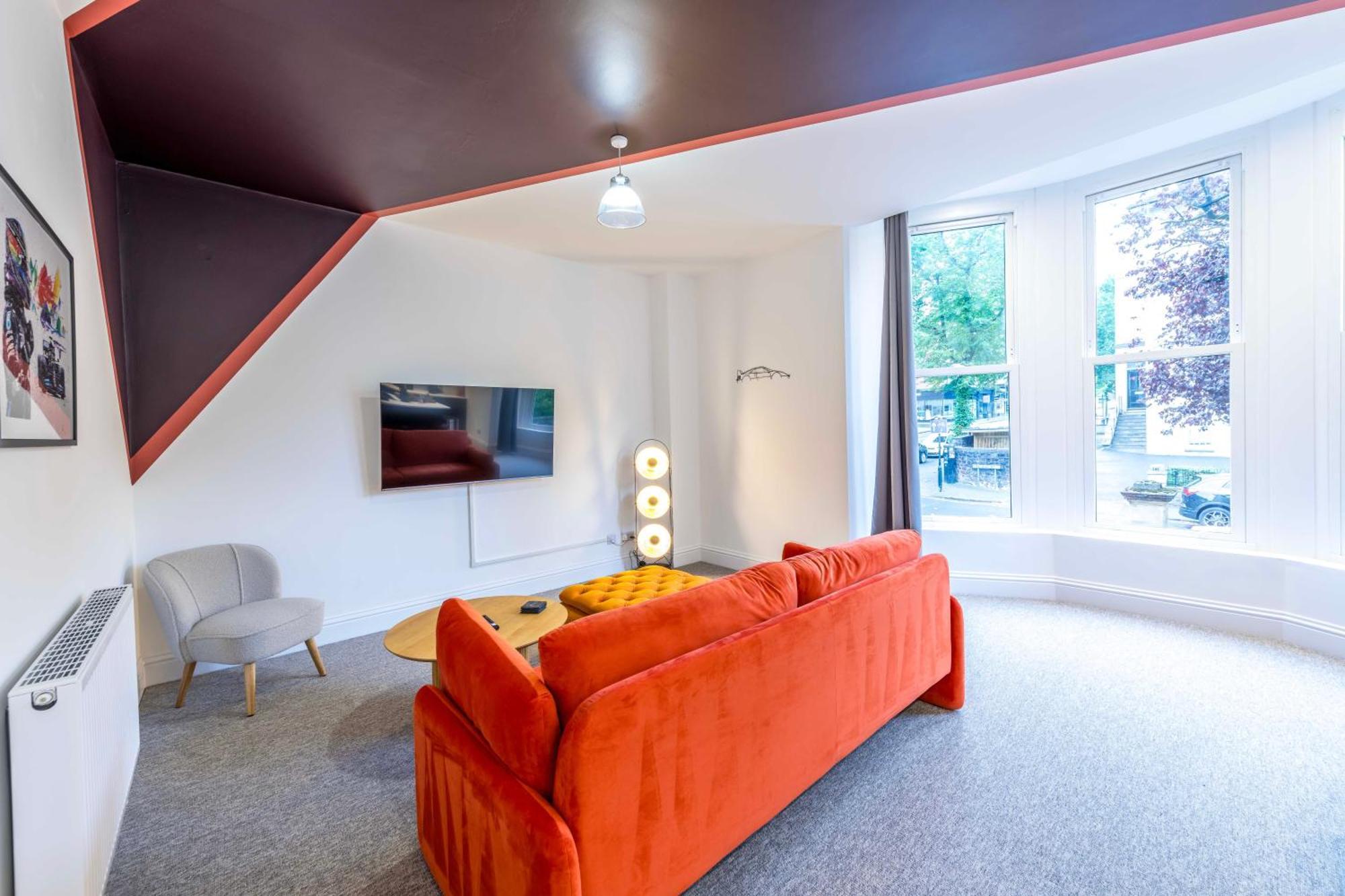 Apartment Unique Silverstone With Free Parking By Prescott Bristol