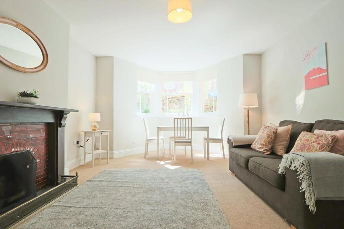 Lovely Alma Vale One Bedroom Flat * Bristol