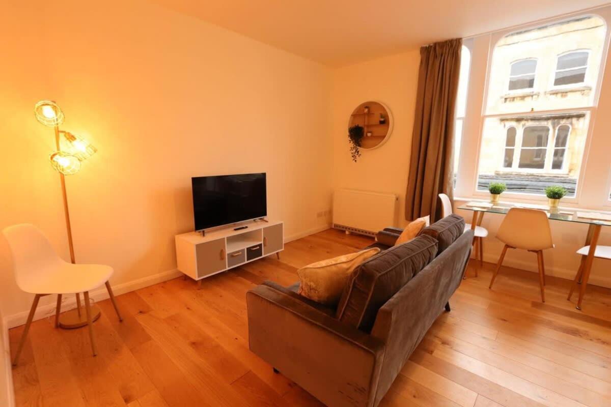 Alma Vale 3 - Hopewell Bristol