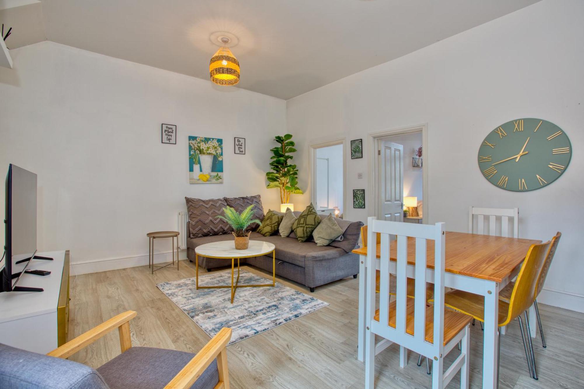 Apartment Temple Meads Station: Stylish 3-bed With Free Parking *