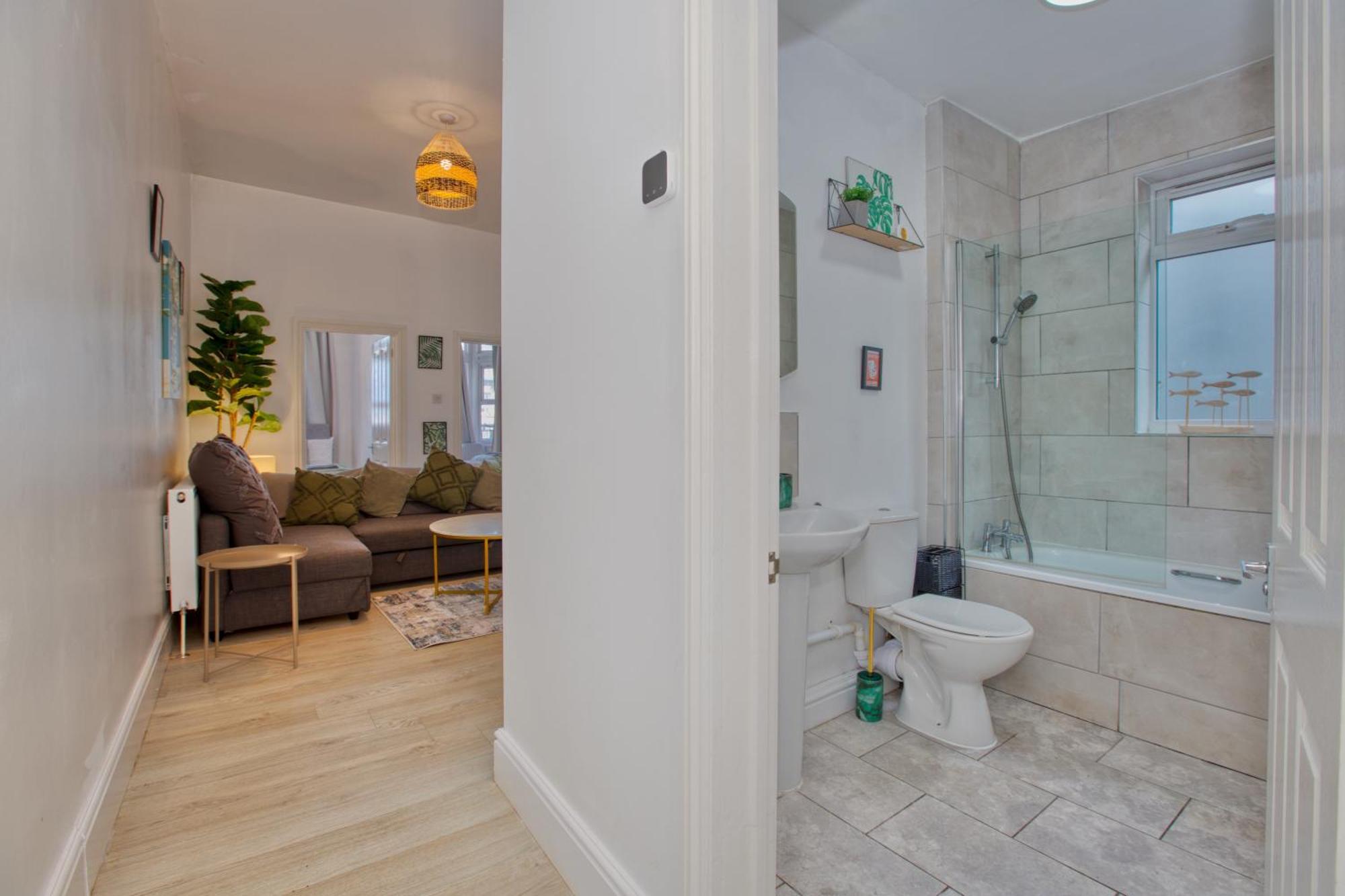 Apartment Temple Meads Station: Stylish 3-bed With Free Parking