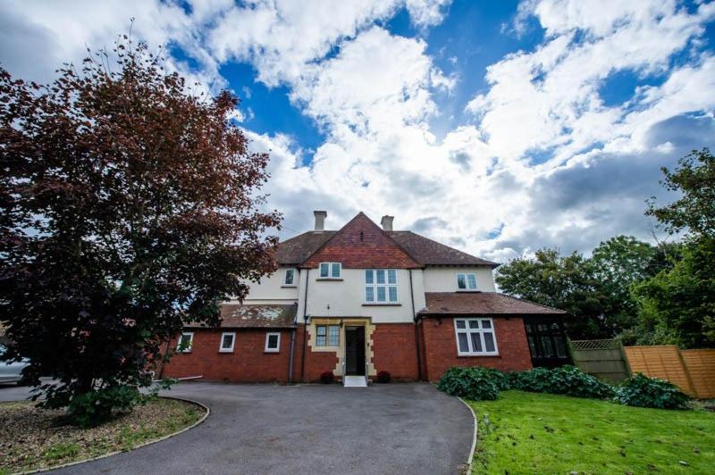 Canford House On Westbury On Trym Guest house Bristol