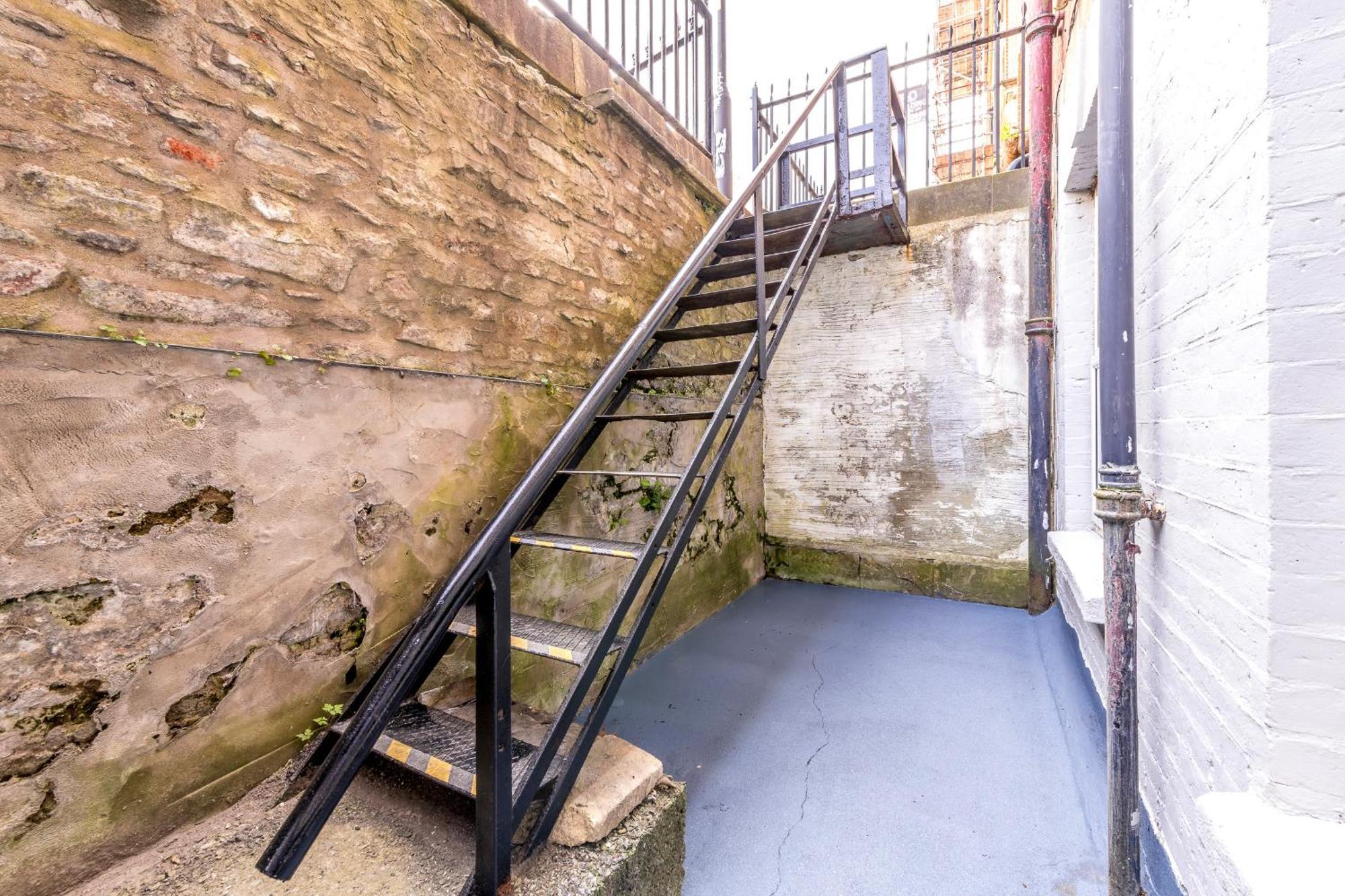 Apartment Central, Contractors, Families, Free Parking By Prescott