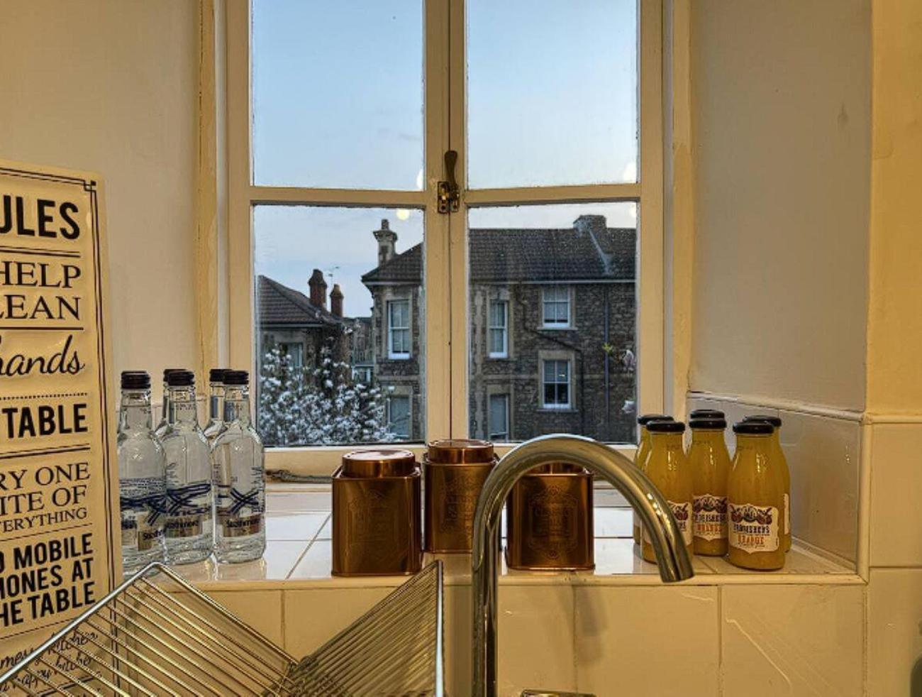 Centralised Osborne House With Free Parking By Prescott Apartments Apartment Bristol