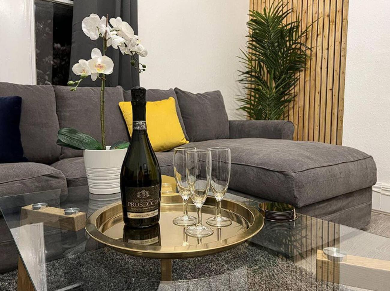 Apartment Centralised Osborne House With Free Parking By Prescott Apartments