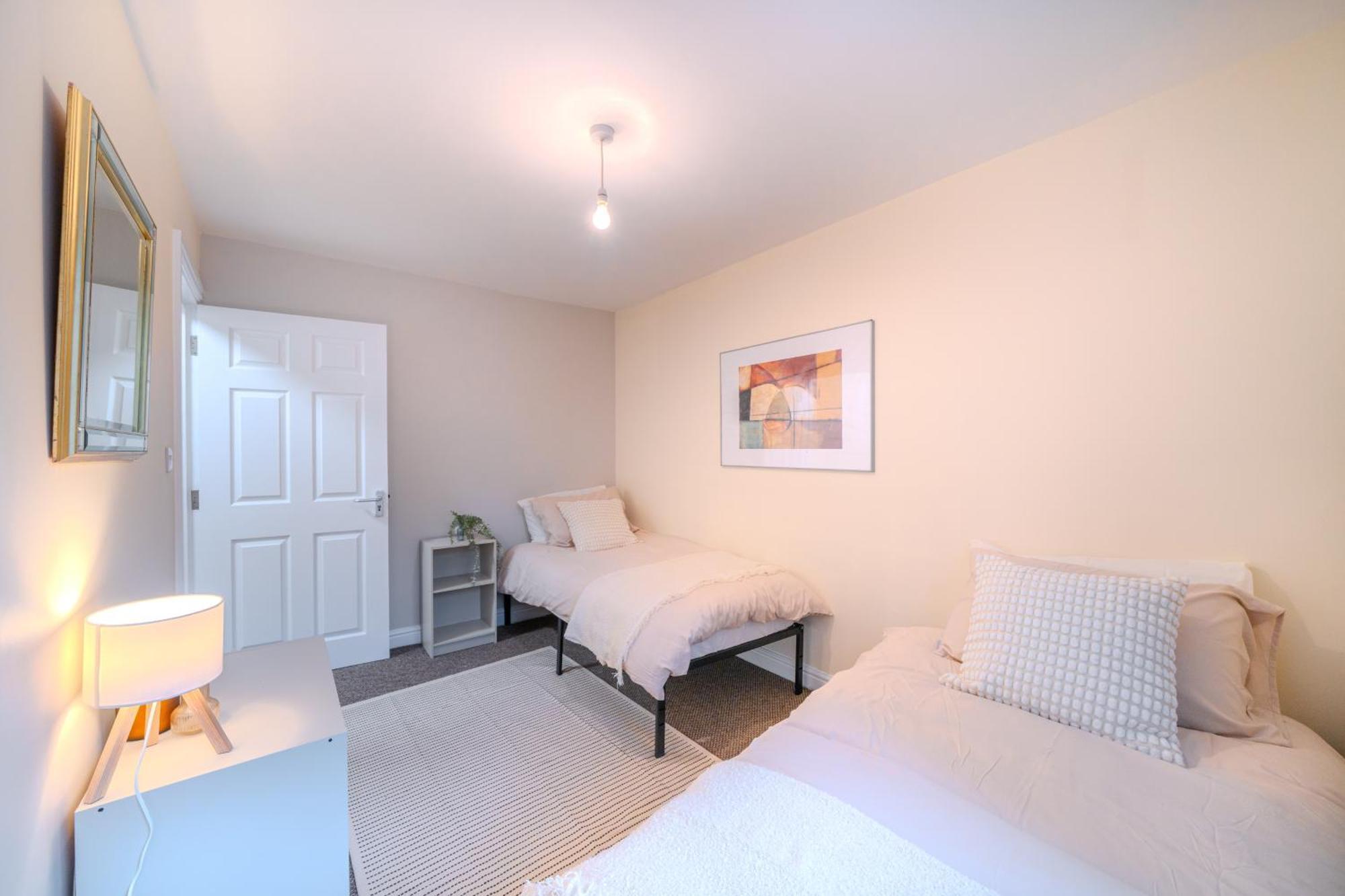 Fishponds Flat Apartment