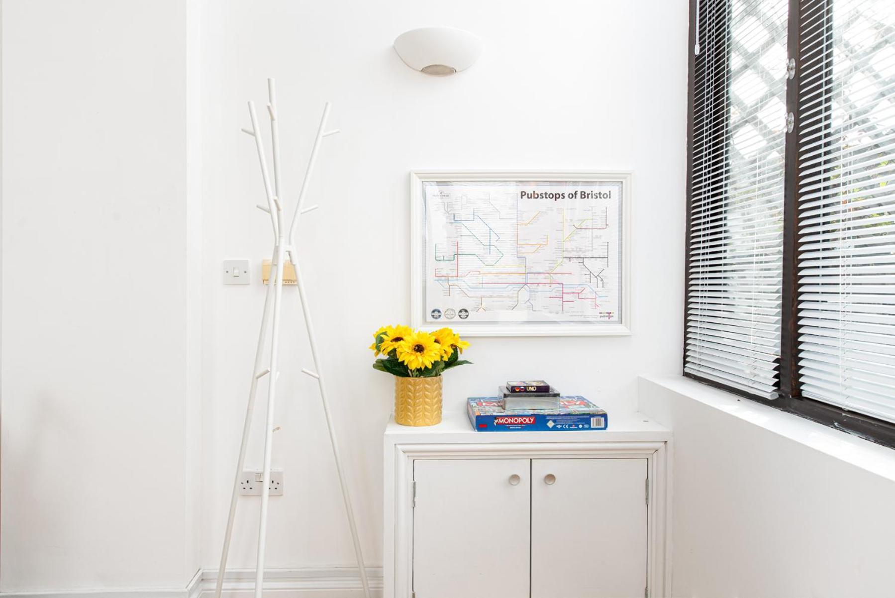Apartment Large 1 Bed Flat-long Stays-by Matchstickstays