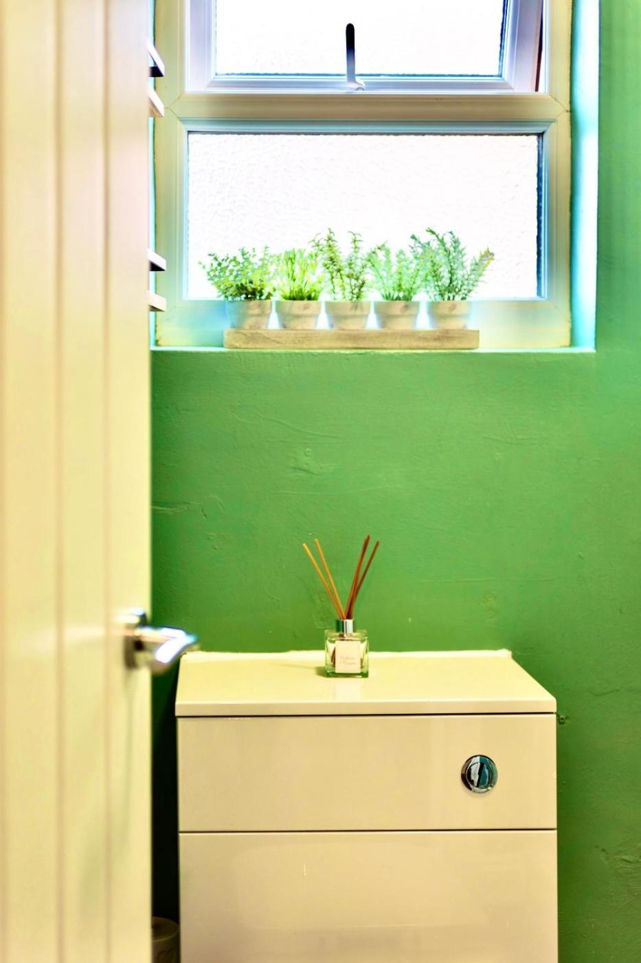 The Orange Factory By Altoluxoexperience Short Lets & Serviced With Free Wifi * Bristol