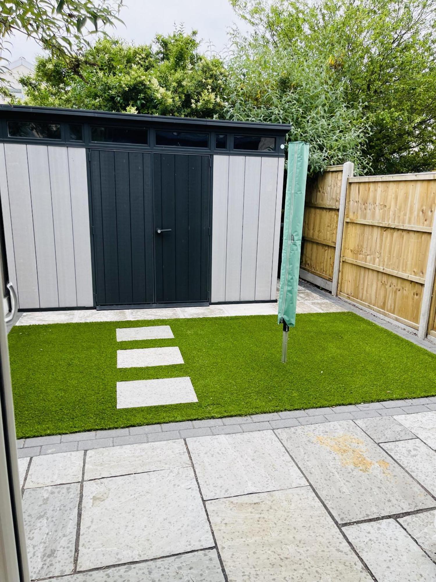 Superb Townhouse Near Vibrant Gloucester Road