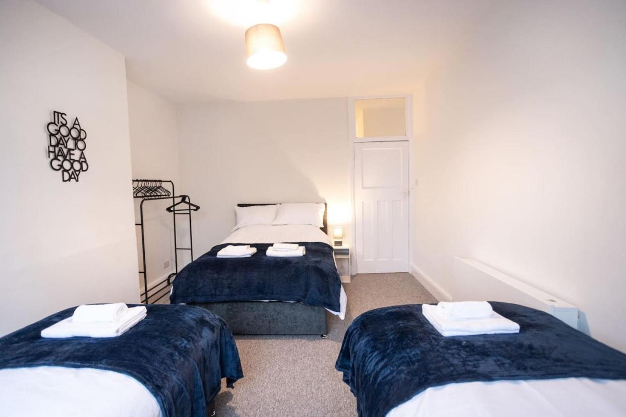Apartment Downend Rd Contractors Long By Shortstayuk Bristol