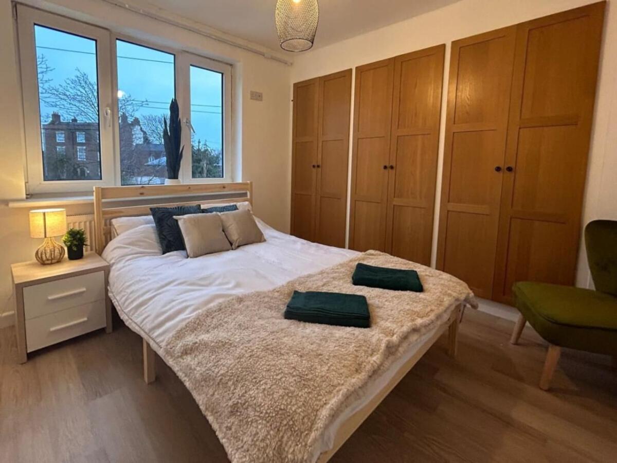 Holiday home Louise Avenue - Contractors Long By Shortstayuk Bristol