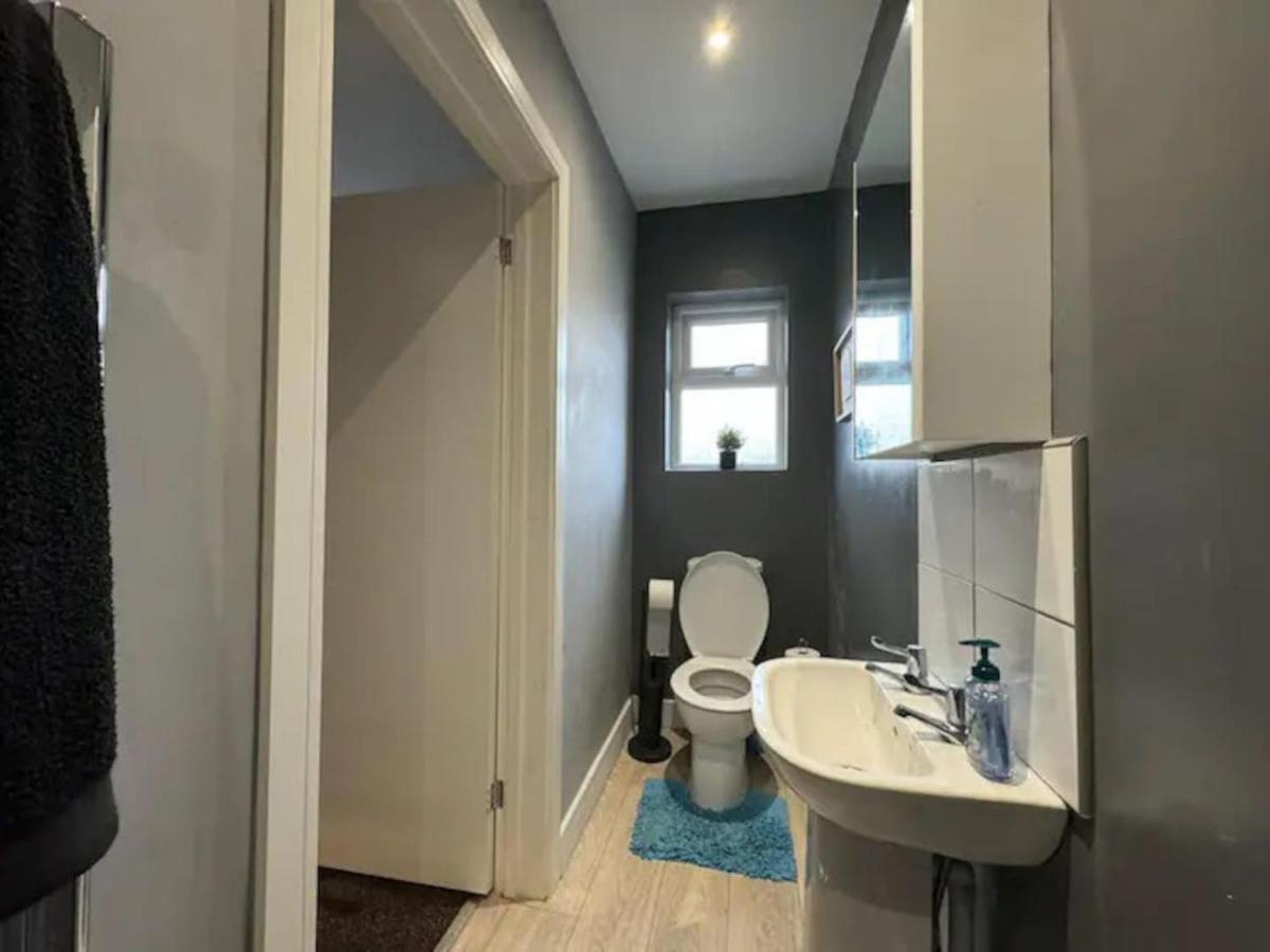 Rd C - Location Long By Shortstayuk Apartment Bristol