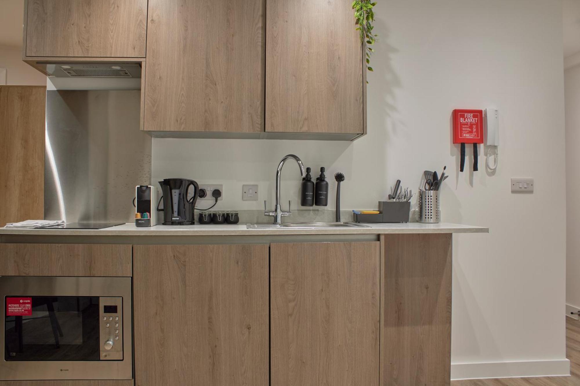 16 Cherry Lane Apartment