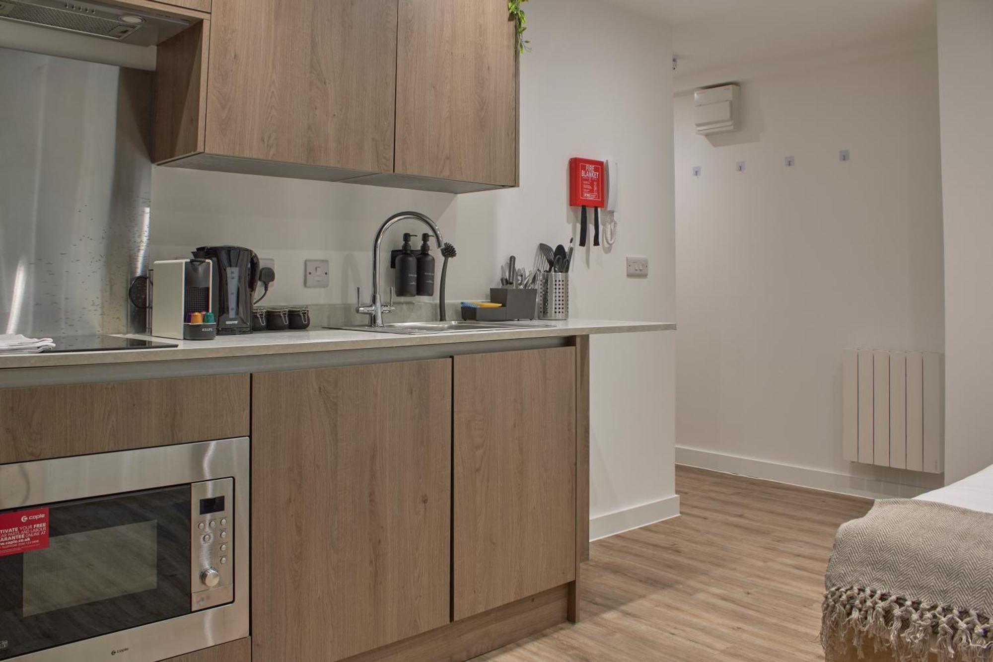 16 Cherry Lane Apartment