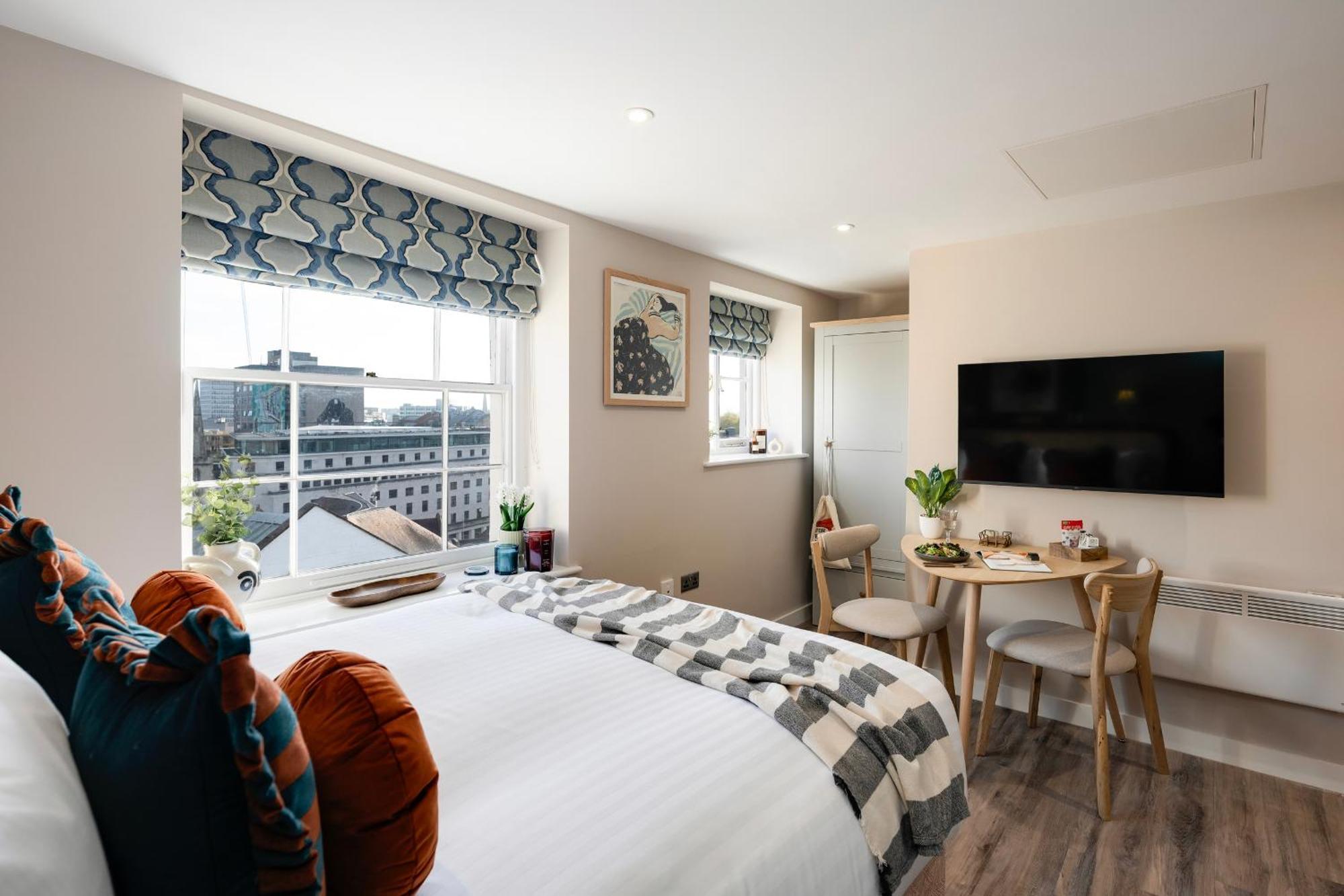 Apartment Colston Street I Your