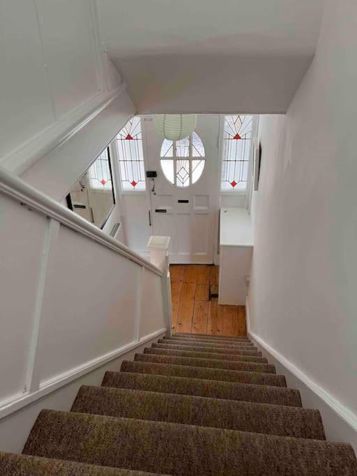 3 Bedroom House With Off Street Parking Bristol