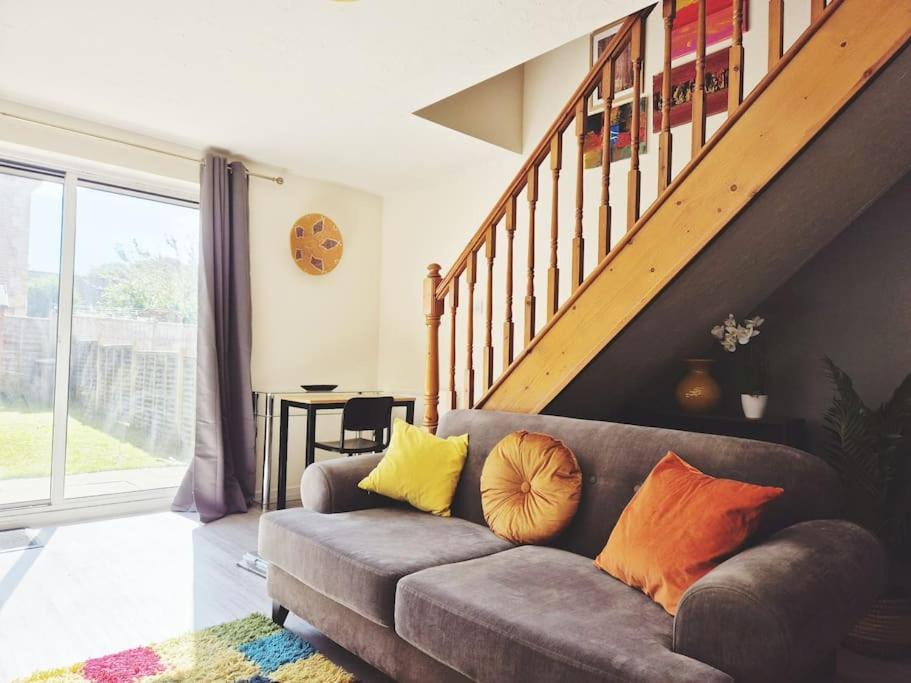 Holiday home Spacious 2 Bed House Close To Parkway Station Bristol
