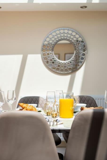 Designed For Contractors And Families Holiday home *
