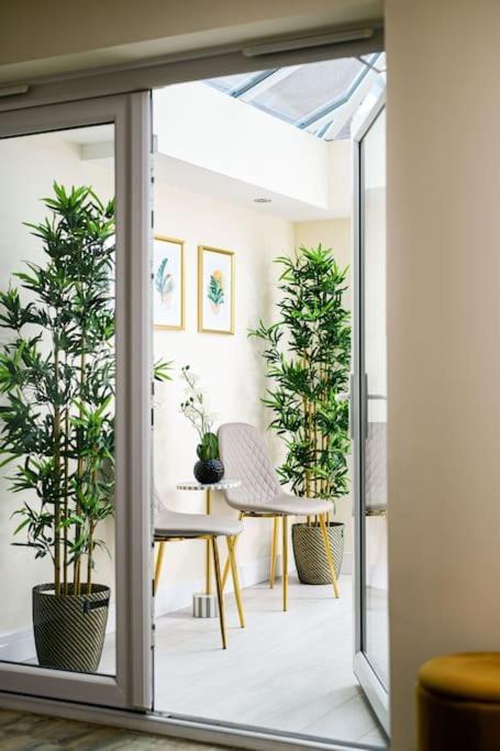 Holiday home Designed For Contractors And Families