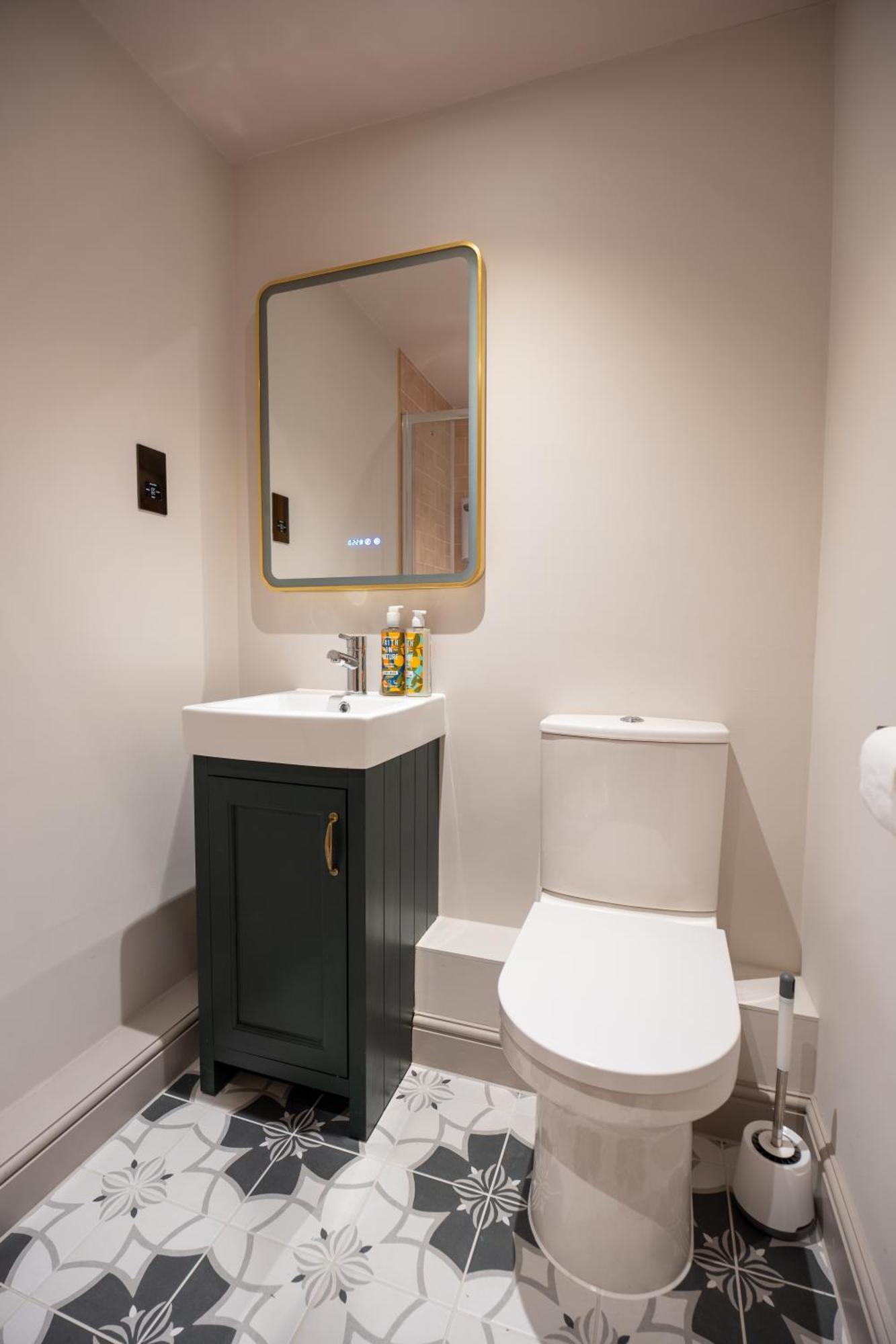 Apartment Kitsune - 1 Bedroom Luxury By Mint *