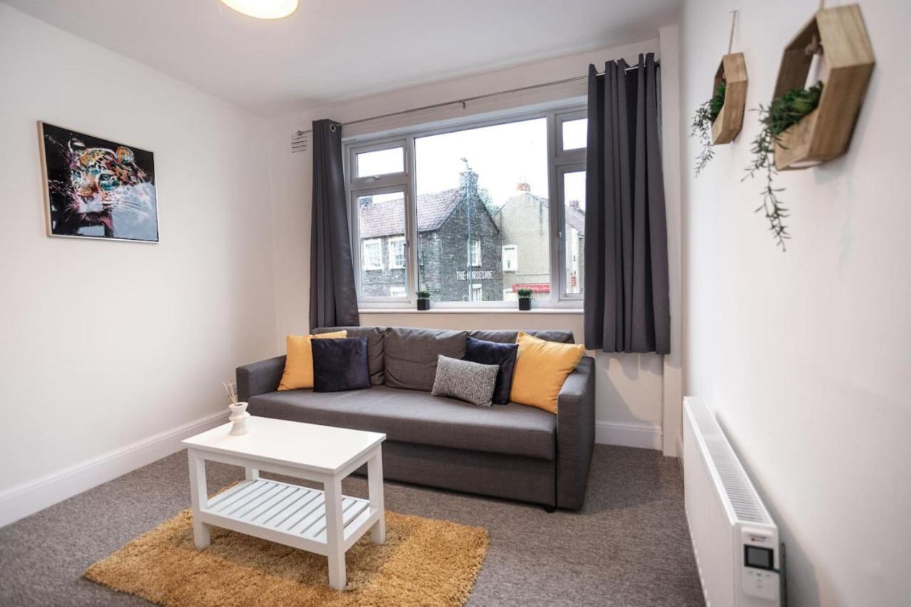 Apartment Downend Rd Contractors Long By Shortstayuk *