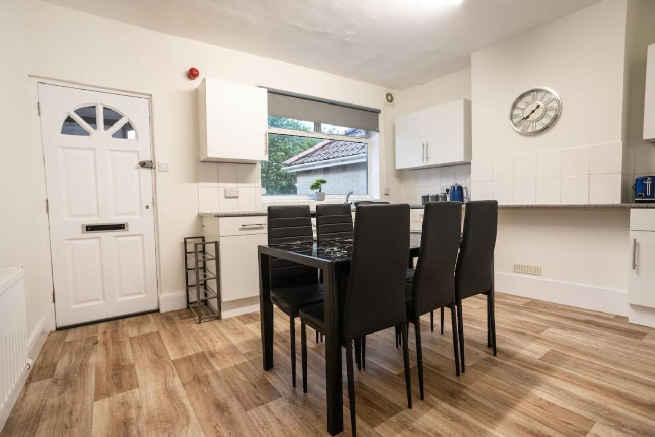 Apartment Downend Rd Contractors Long By Shortstayuk Bristol