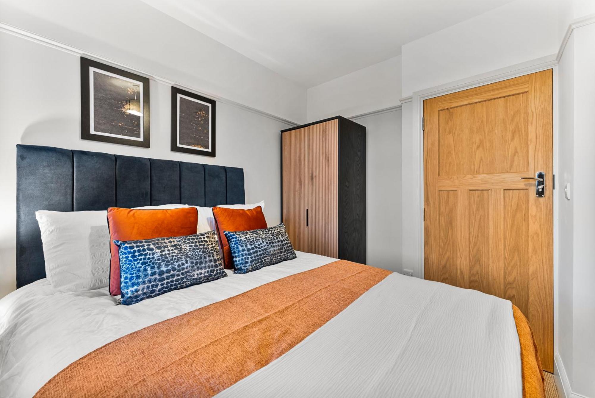Stylish Boutique House - Garden Holiday home Bristol