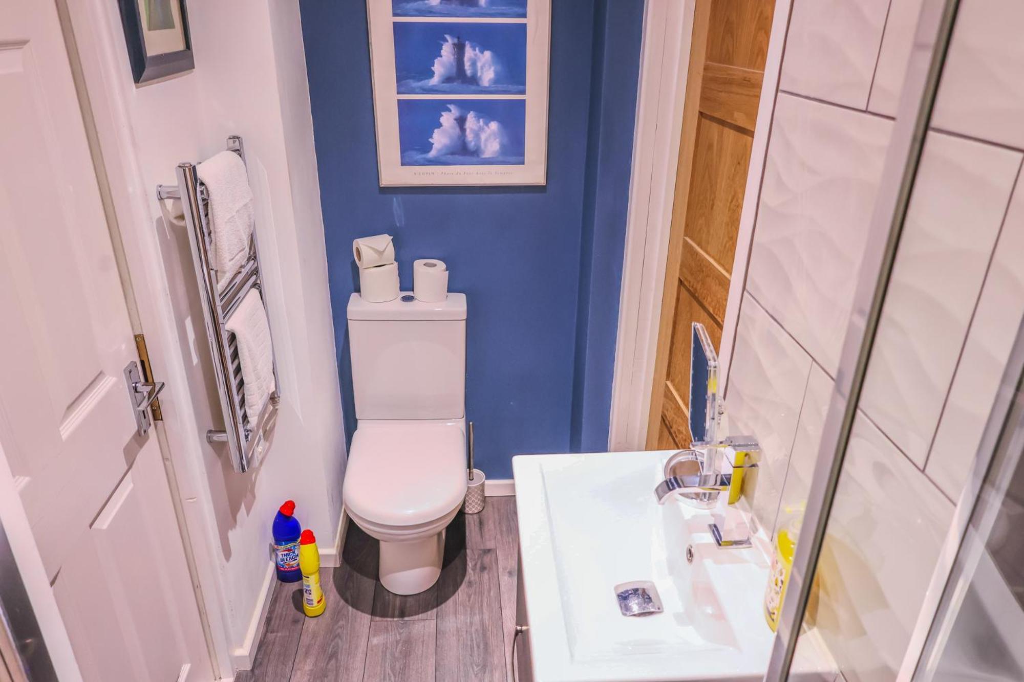 Contractors Long & Short Near Centre By Altoluxoexperience Short Lets & Serviced With Free Parking & Wifi