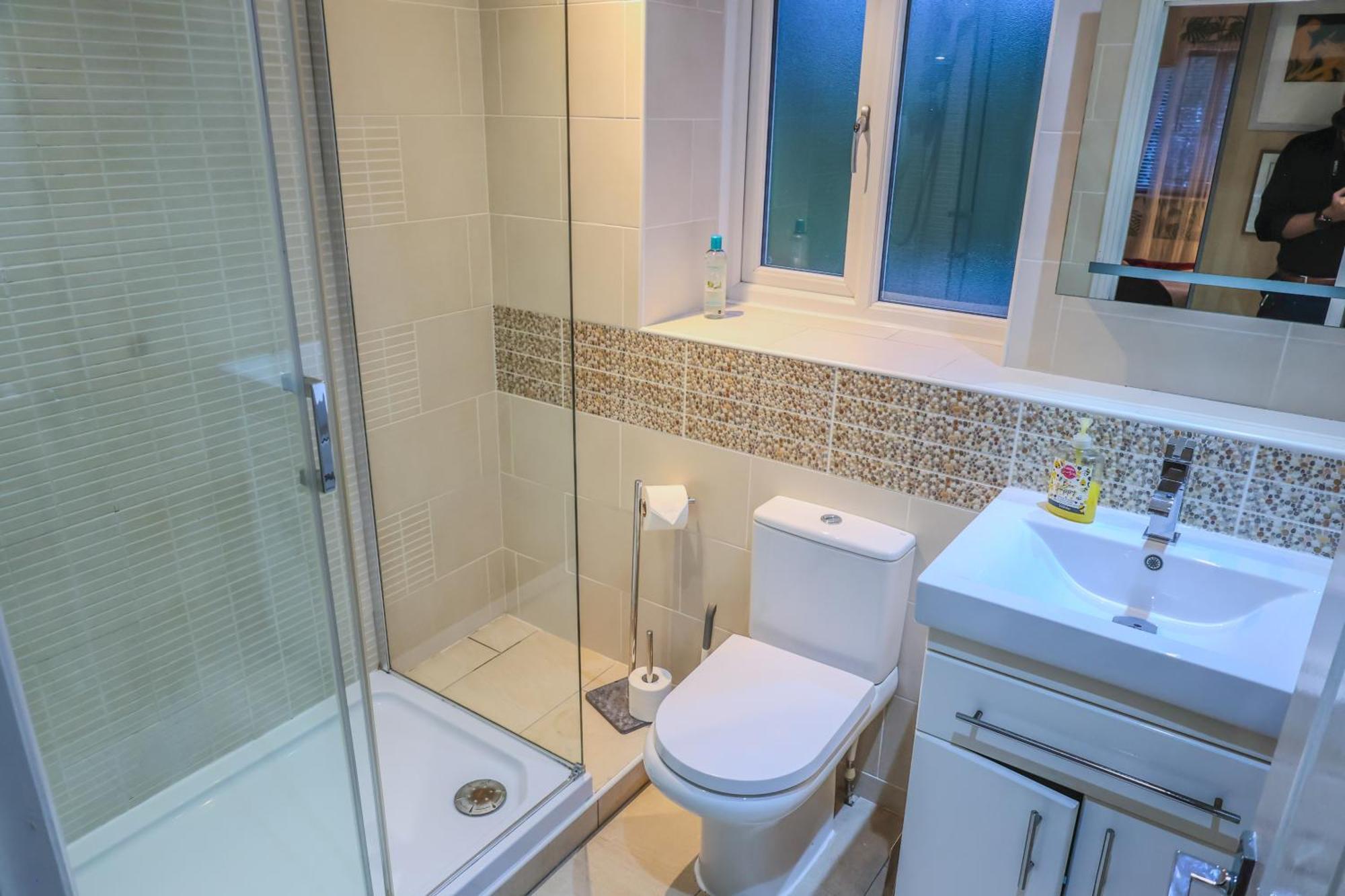 Contractors Long & Short Near Centre By Altoluxoexperience Short Lets & Serviced With Free Parking & Wifi Bristol