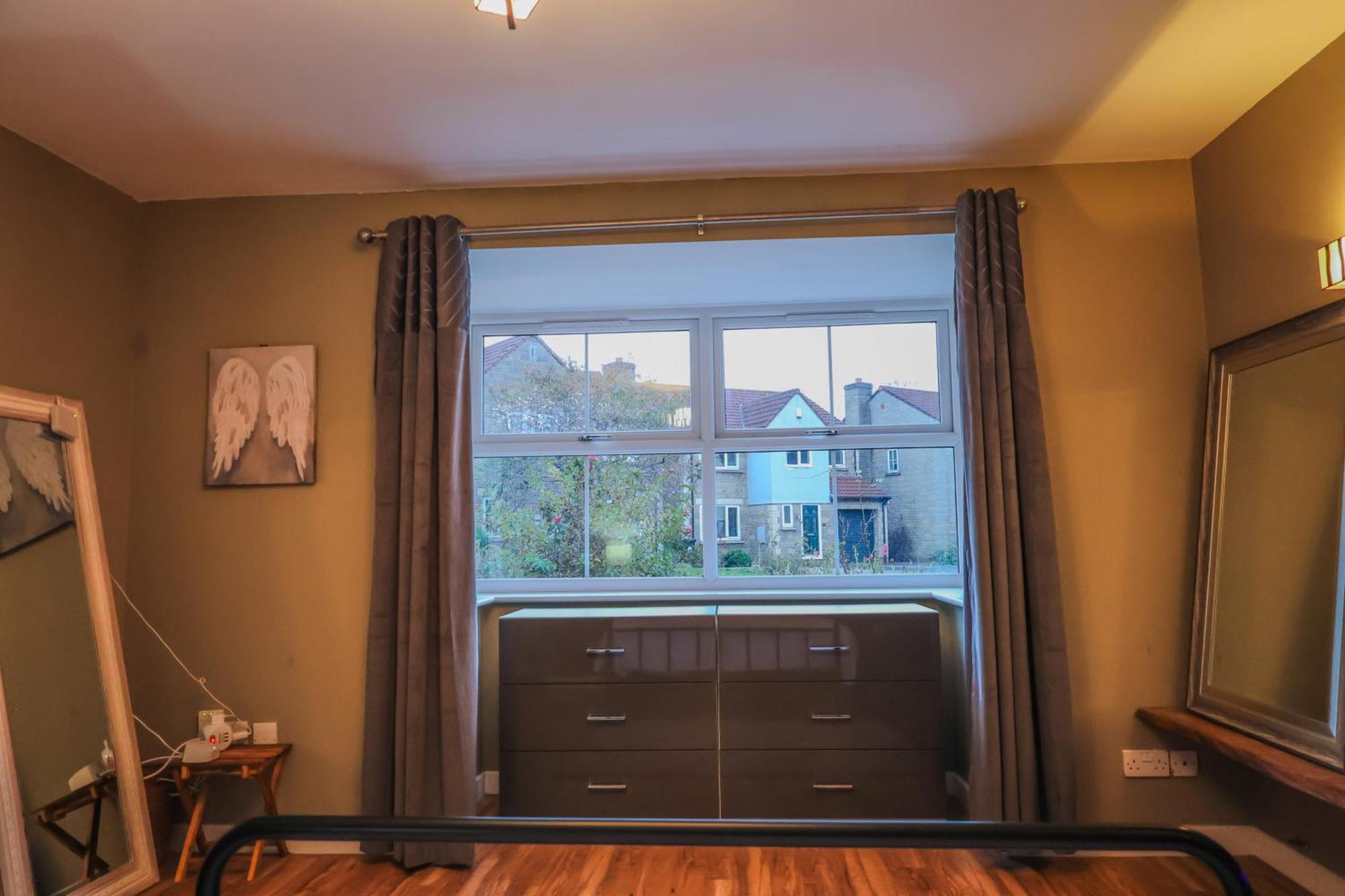Contractors Long & Short Near Centre By Altoluxoexperience Short Lets & Serviced With Free Parking & Wifi Bristol