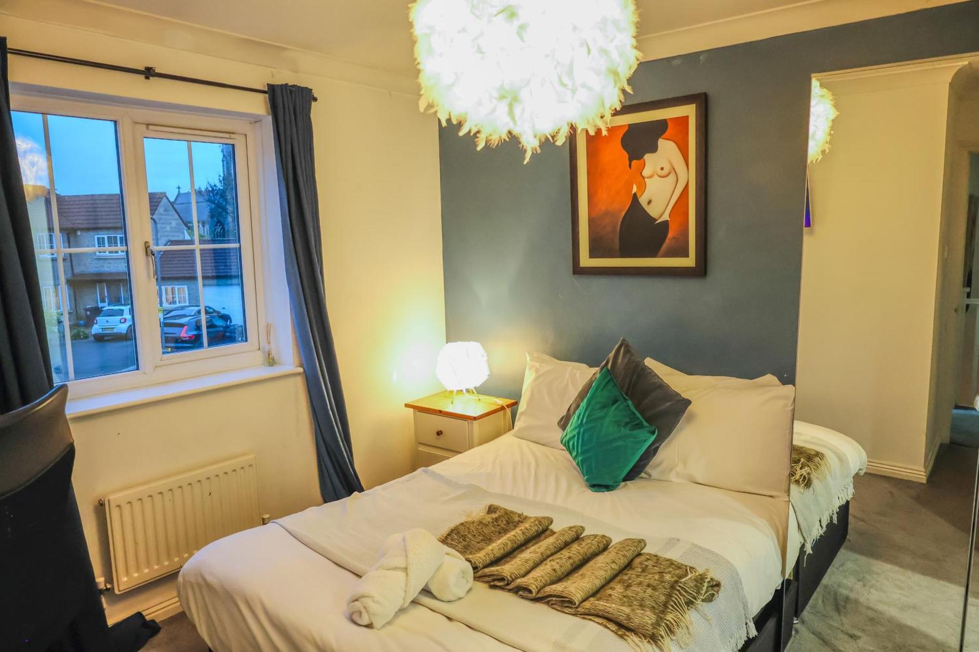 Contractors Long & Short Near Centre By Altoluxoexperience Short Lets & Serviced With Free Parking & Wifi Holiday home *